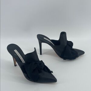 Veronica Beard Leather Bow Heels in Black 37.5 S16